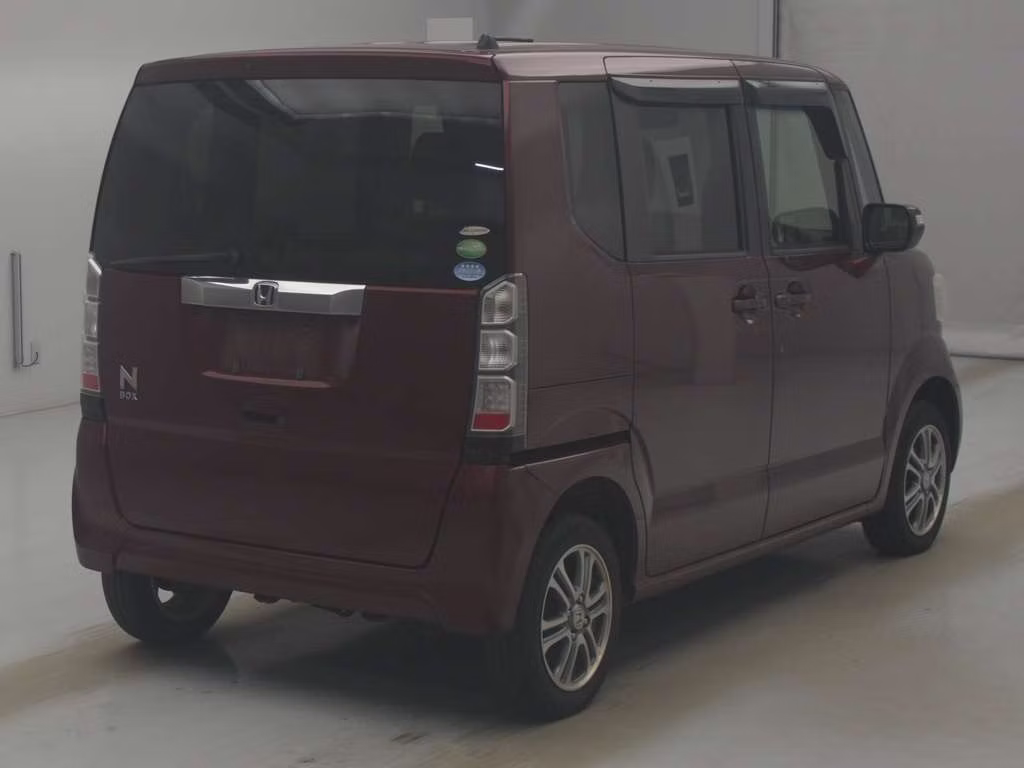 HONDA N-BOX