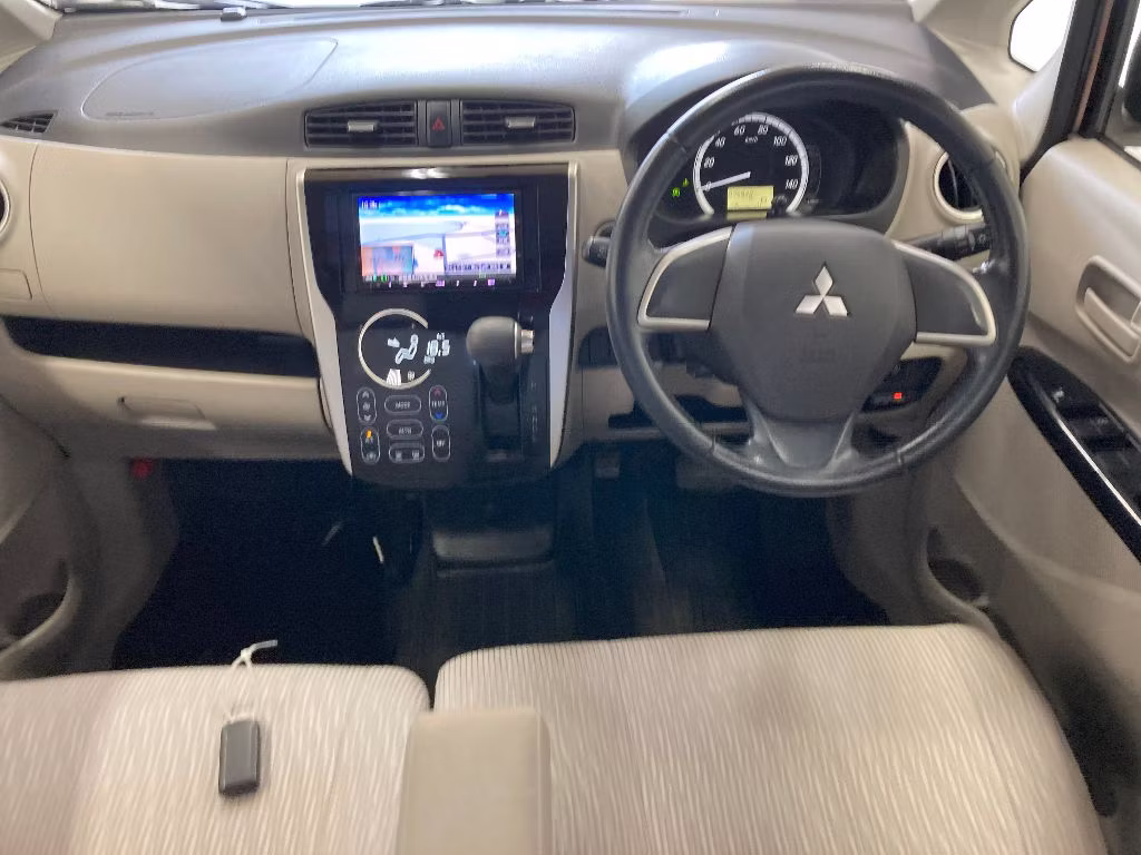 MITSUBISHI EK WAGON