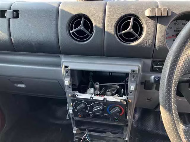 DAIHATSU NAKED