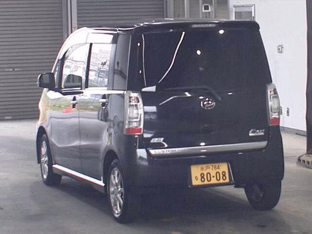 DAIHATSU TANTO EXE