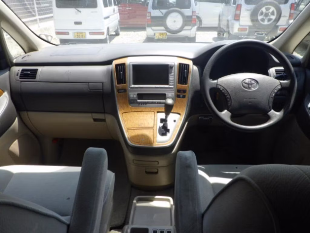 TOYOTA ALPHARD
