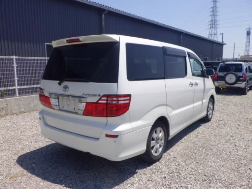 TOYOTA ALPHARD