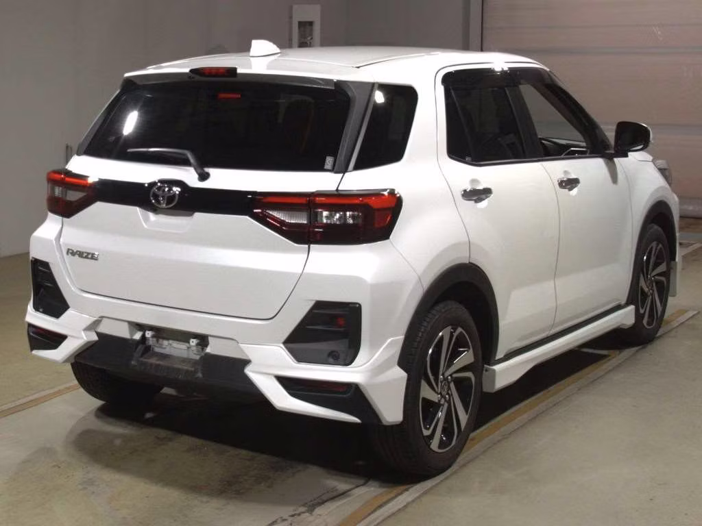 TOYOTA RAIZE