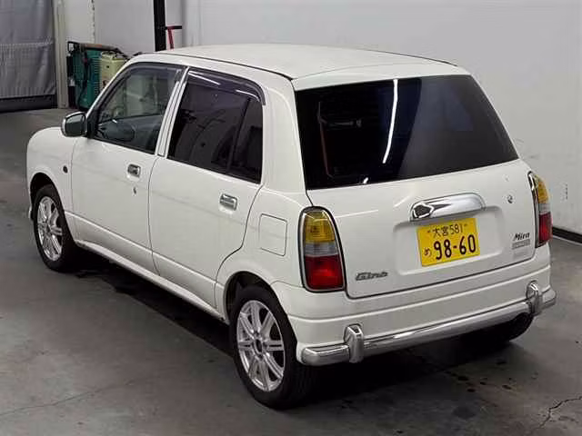 DAIHATSU MIRA GINO