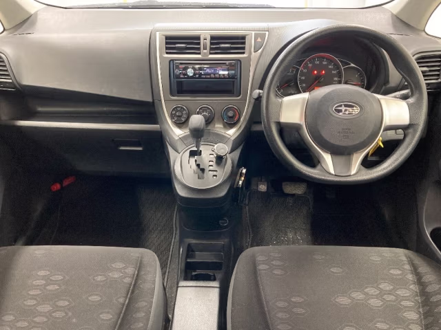 SUBARU TREZIA