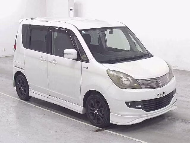 SUZUKI SOLIO