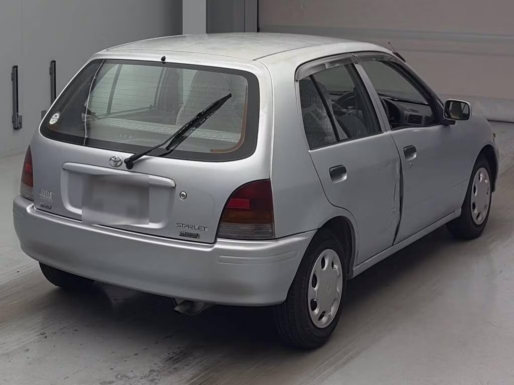 TOYOTA STARLET