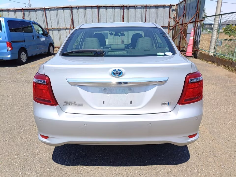 TOYOTA COROLLA AXIO