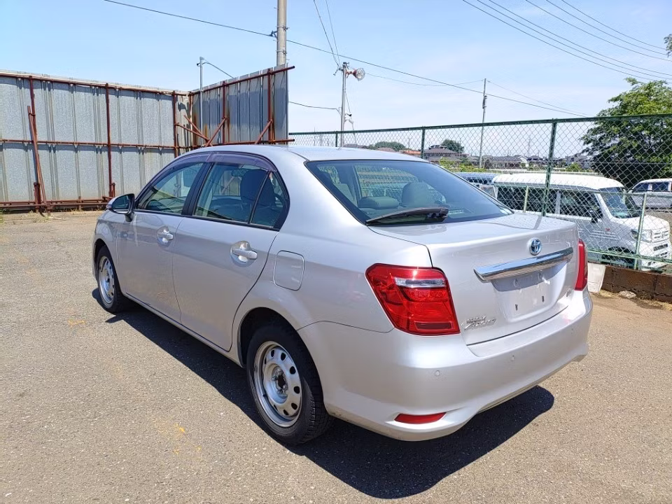 TOYOTA COROLLA AXIO