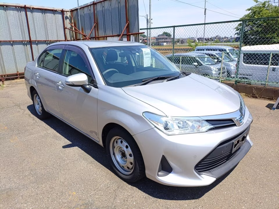 TOYOTA COROLLA AXIO