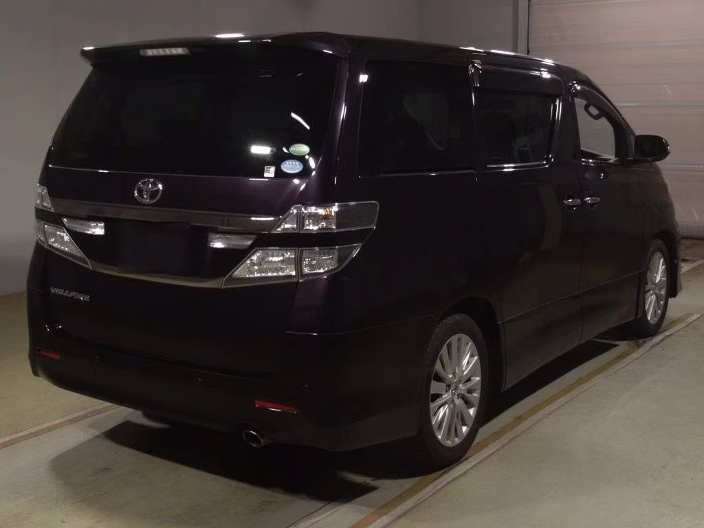 TOYOTA VELLFIRE