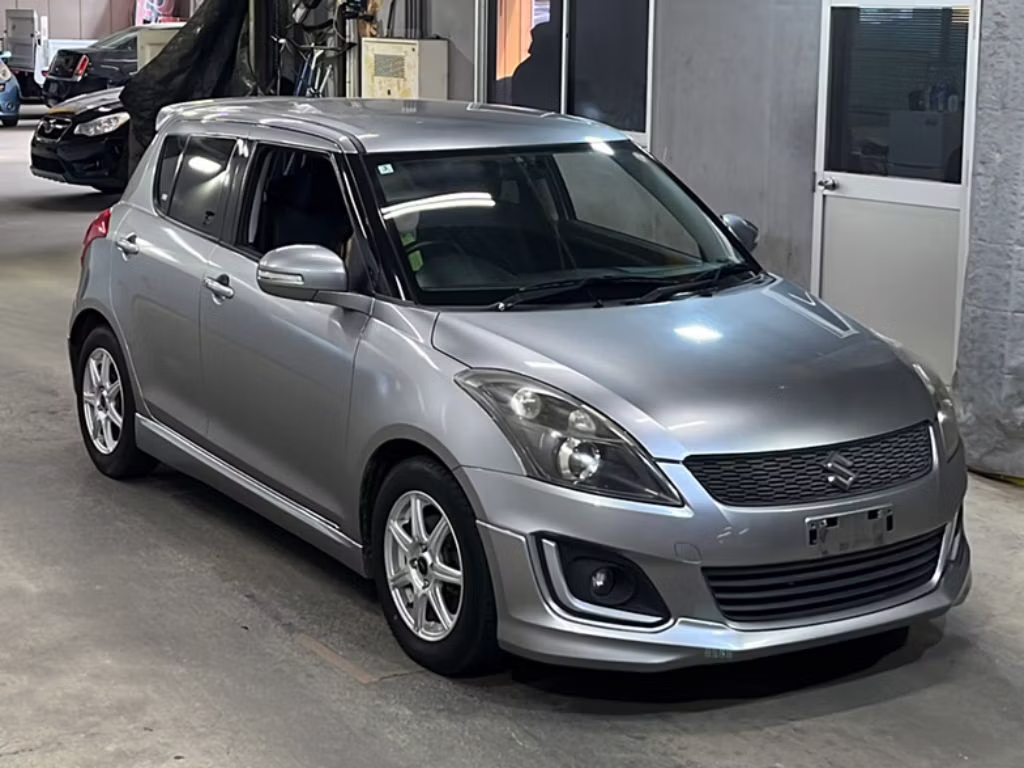 SUZUKI SWIFT