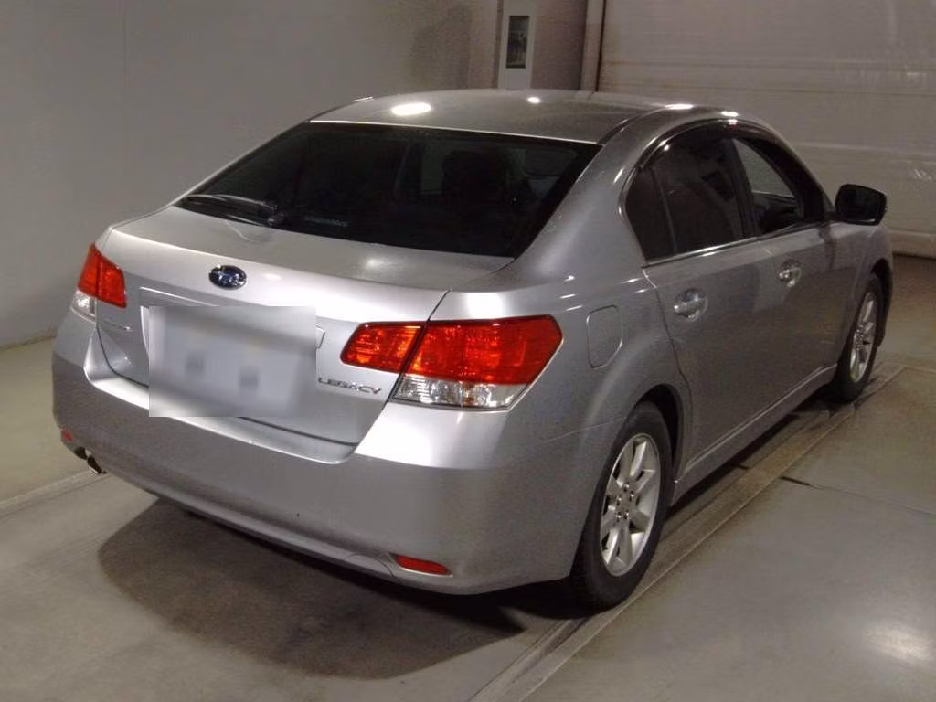 SUBARU LEGACY B4