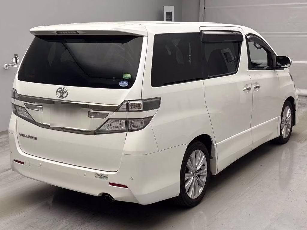 TOYOTA VELLFIRE