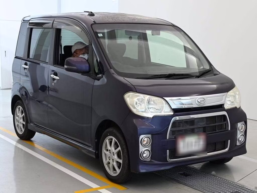 DAIHATSU TANTO EXE