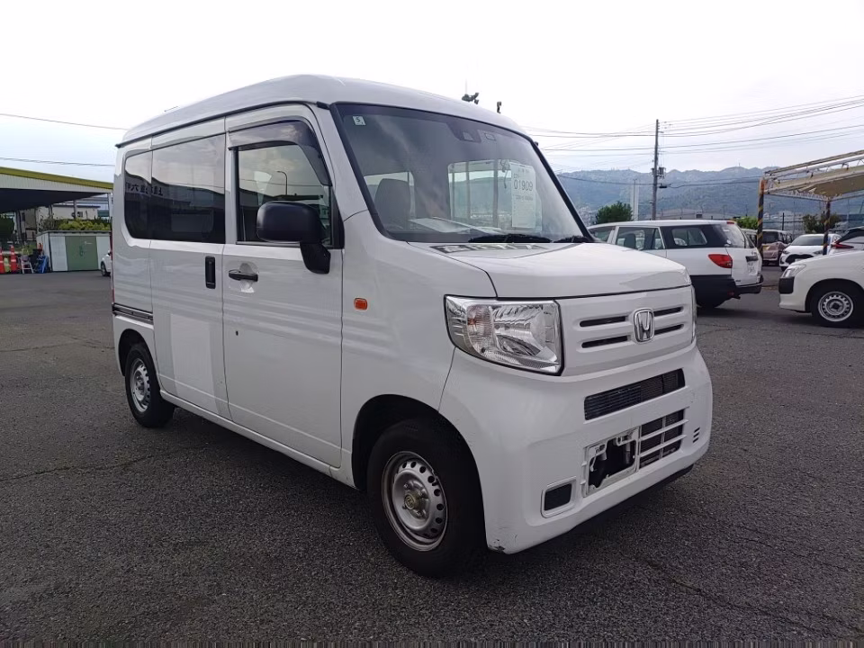 HONDA N-VAN
