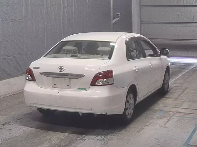 TOYOTA BELTA