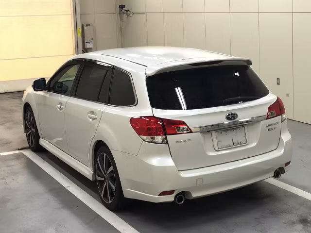SUBARU LEGACY