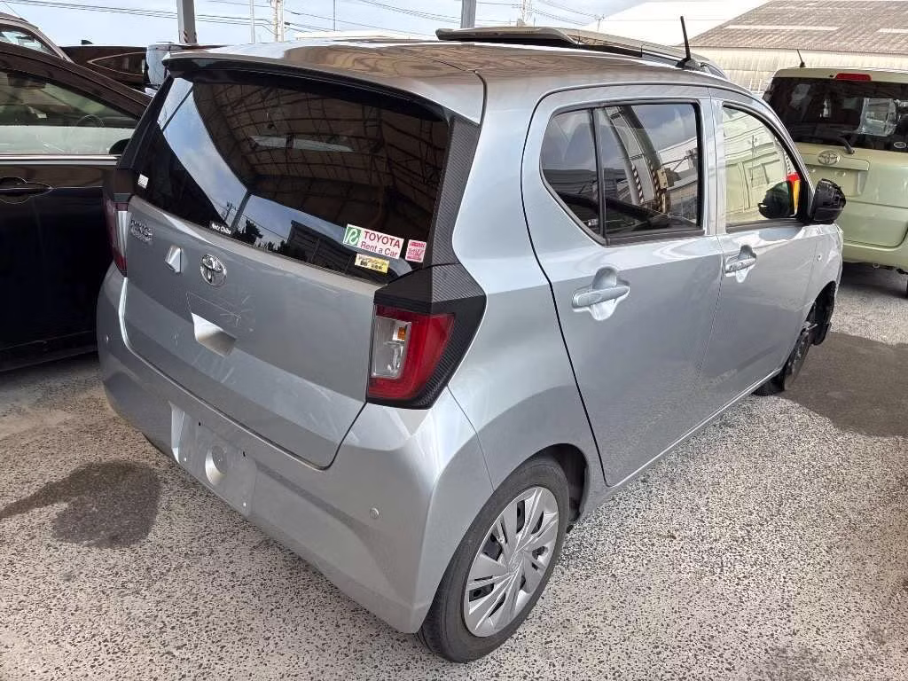 TOYOTA PIXIS EPOCH
