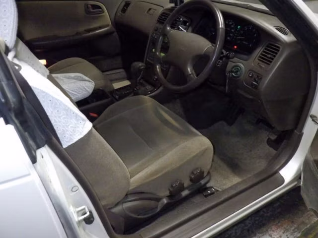 TOYOTA MARK II