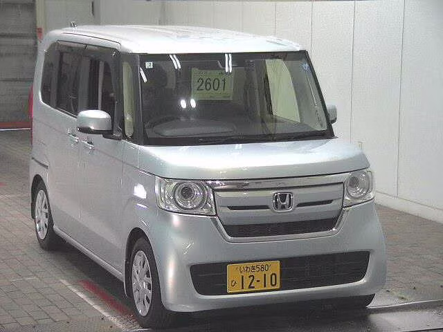 HONDA N-BOX