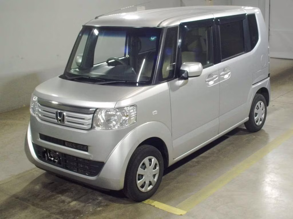 HONDA N-BOX