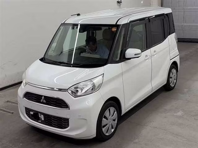 MITSUBISHI EK SPACE