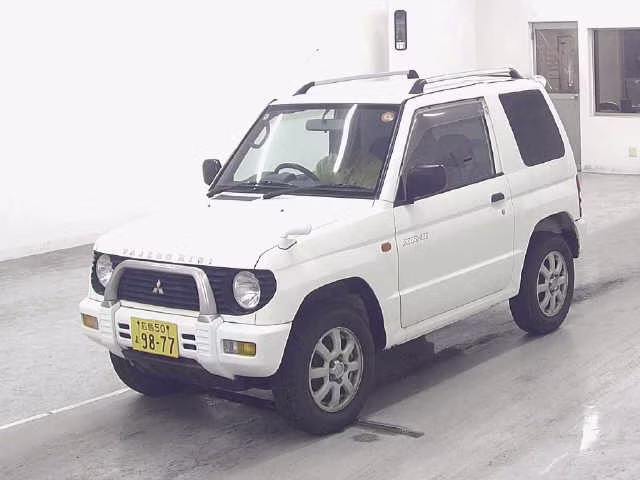 MITSUBISHI PAJERO MINI