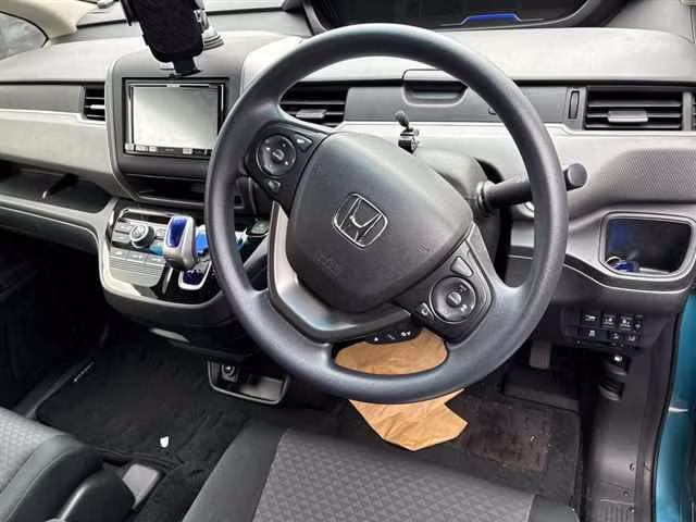 HONDA FREED+