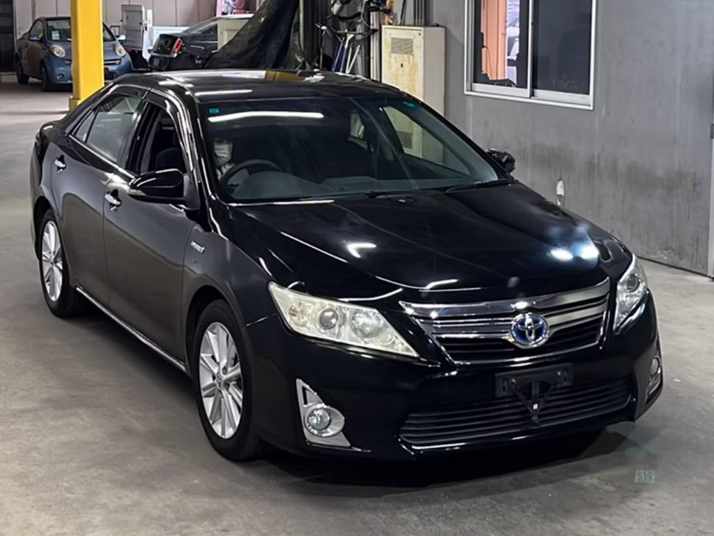 TOYOTA CAMRY