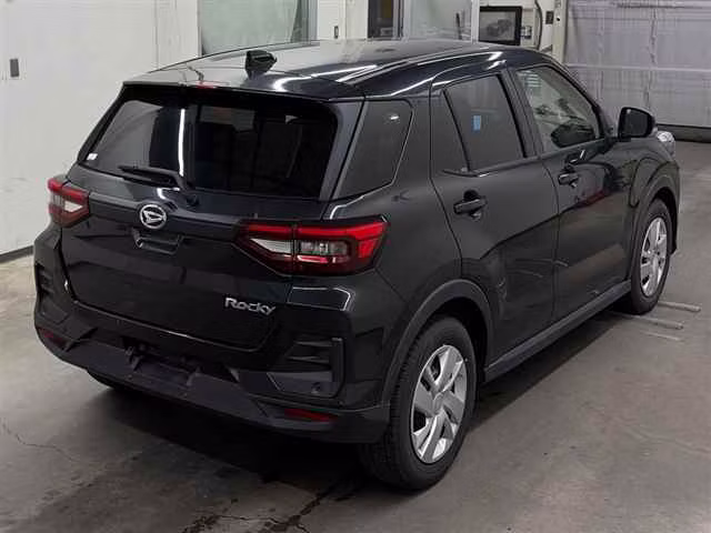 DAIHATSU ROCKY