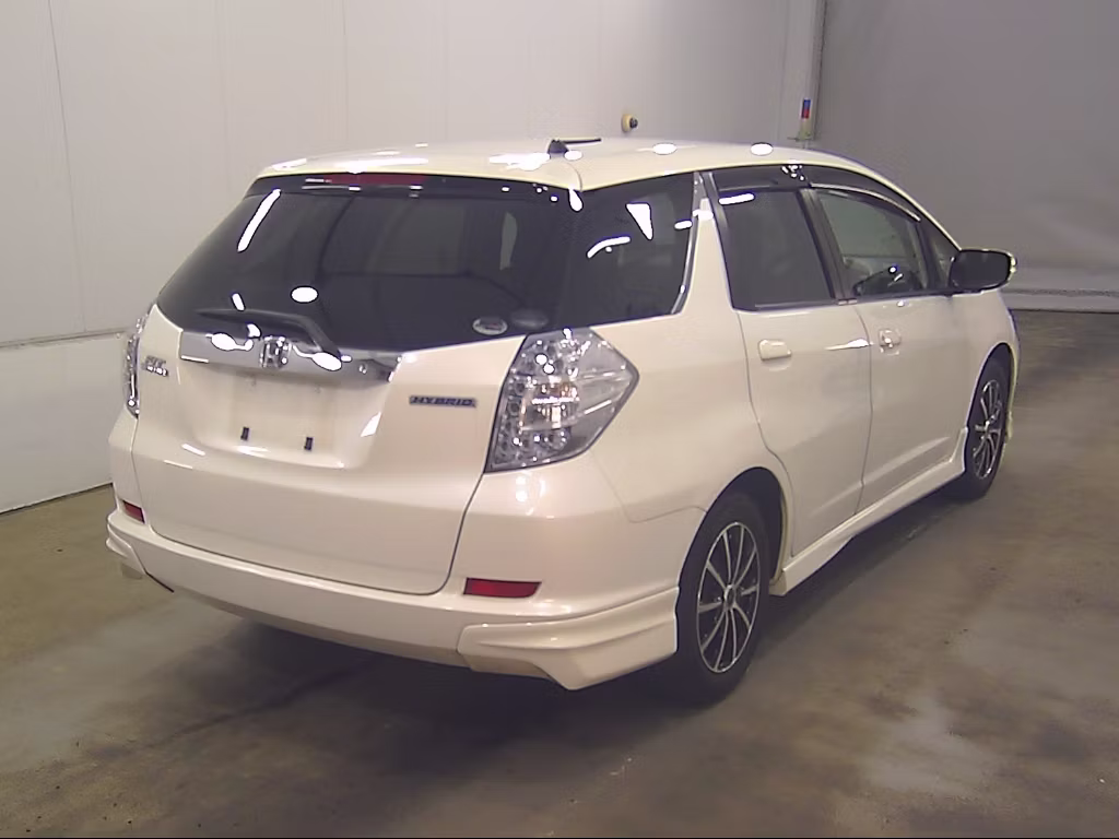 HONDA FIT SHUTTLE