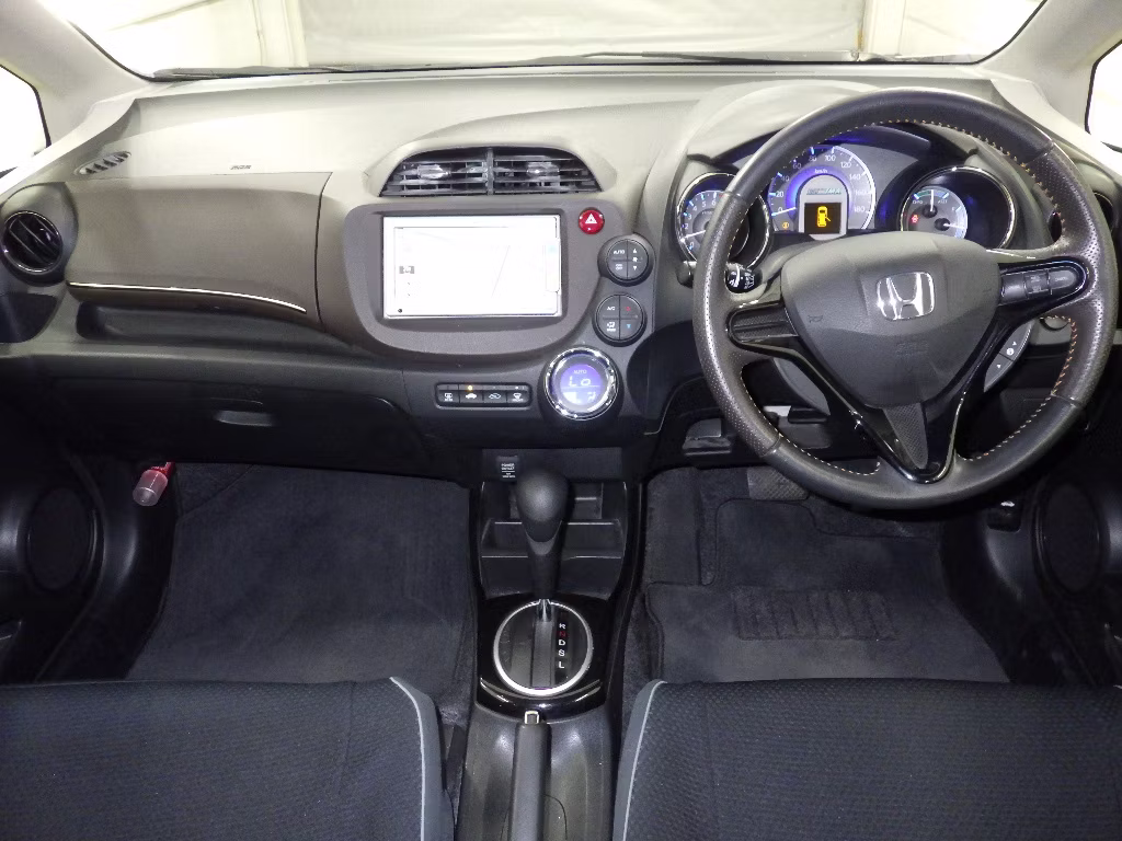 HONDA FIT SHUTTLE