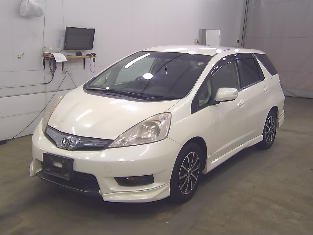 HONDA FIT SHUTTLE
