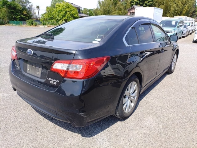 SUBARU LEGACY B4