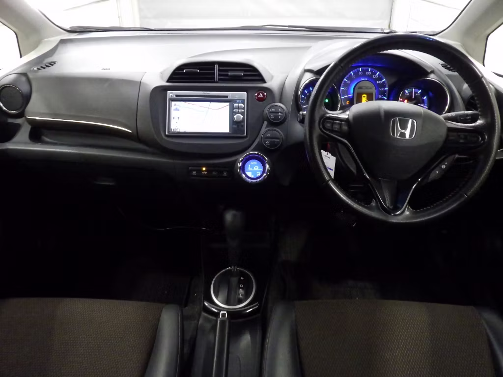 HONDA FIT SHUTTLE