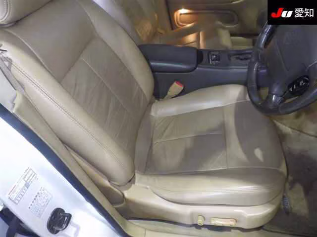 NISSAN LEOPARD