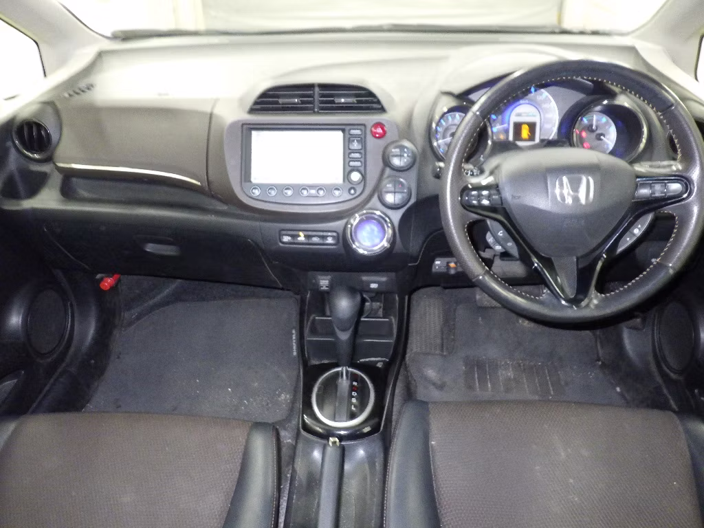 HONDA FIT SHUTTLE