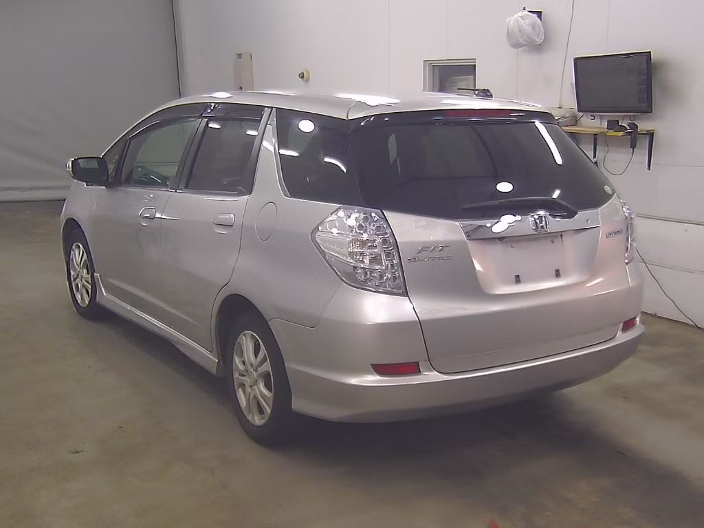 HONDA FIT SHUTTLE