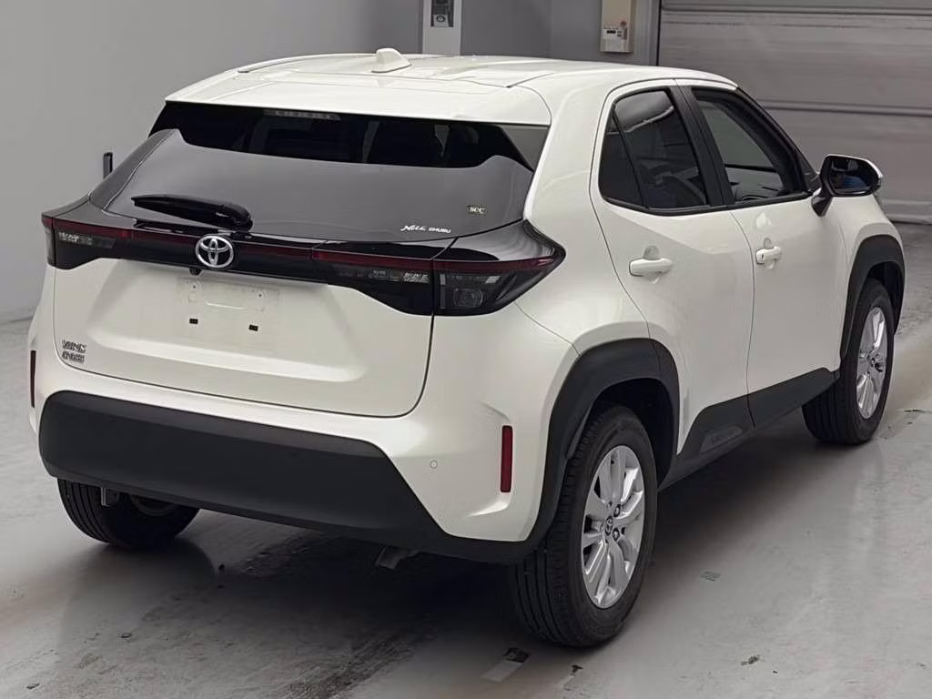 TOYOTA YARIS CROSS