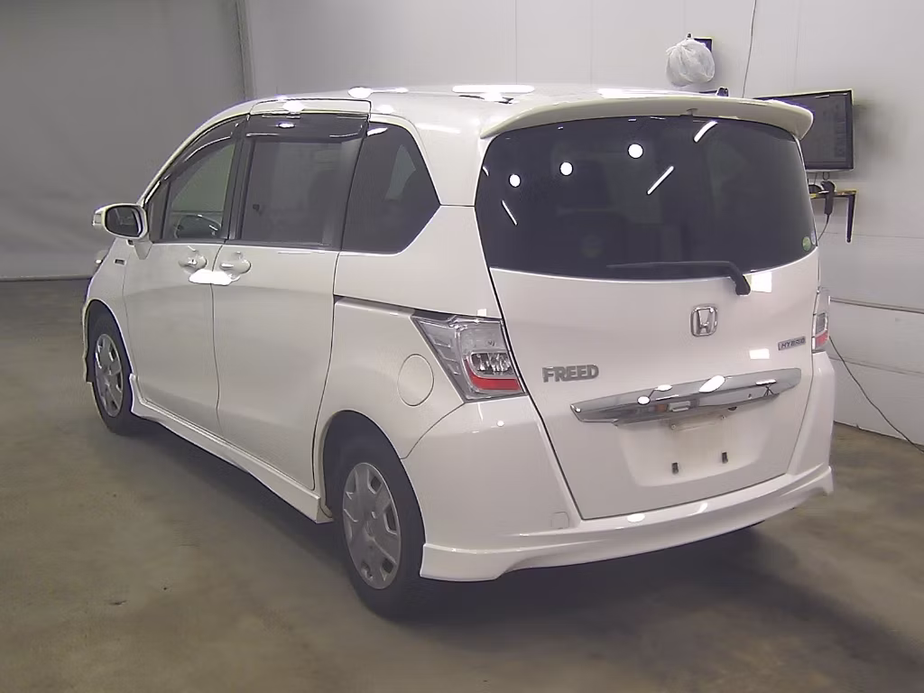HONDA FREED