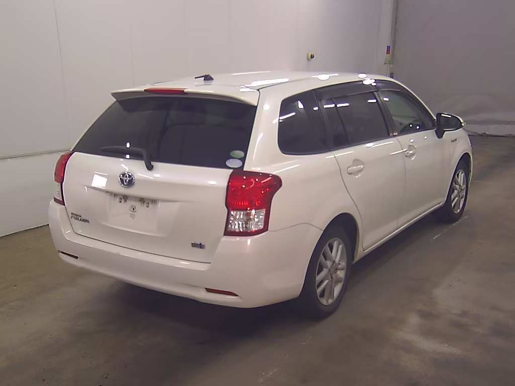 TOYOTA COROLLA FIELDER