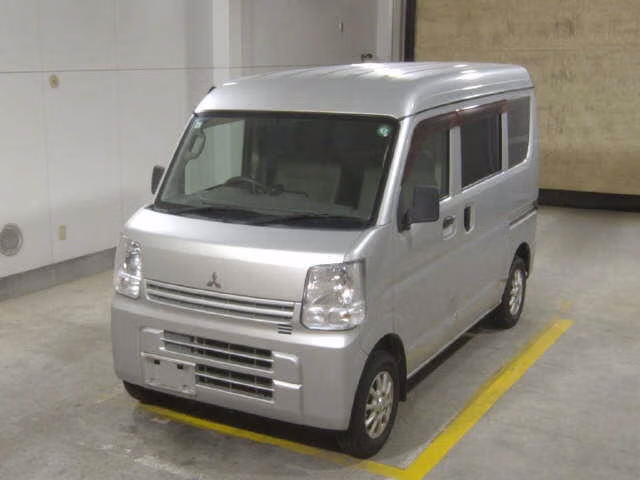 MITSUBISHI MINICAB
