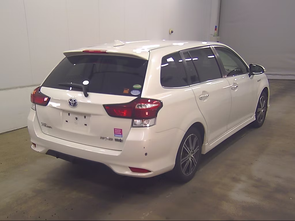TOYOTA COROLLA FIELDER