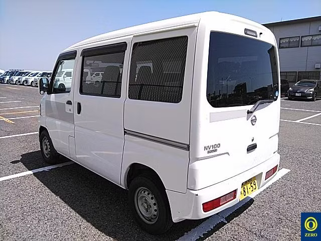 NISSAN NV100 CLIPPER