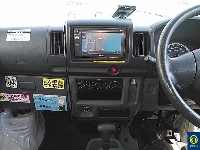 NISSAN NV100 CLIPPER