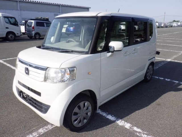 HONDA N-BOX