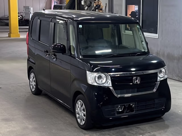 HONDA N-BOX