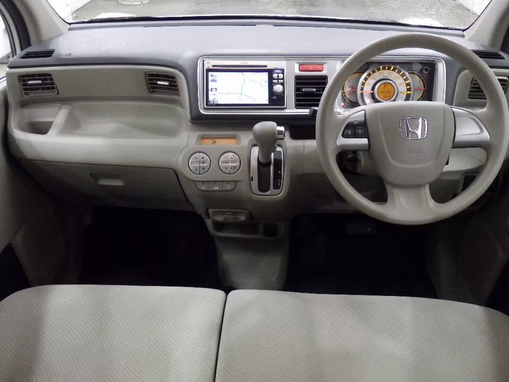 HONDA LIFE