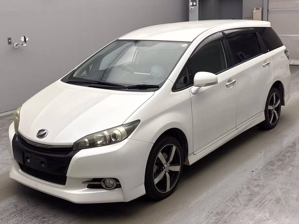 TOYOTA WISH